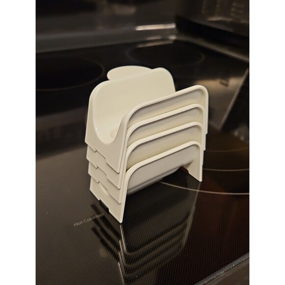 Vintage Set of 4 Tupperware Taco Holders 2201A-2 Almond Mint Condition - Picture 6 of 6